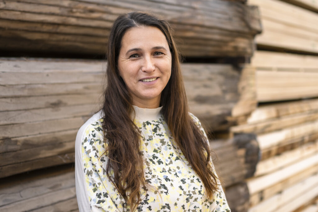 Mojca Oblak, računovodstvo in administracija Breza Commerce